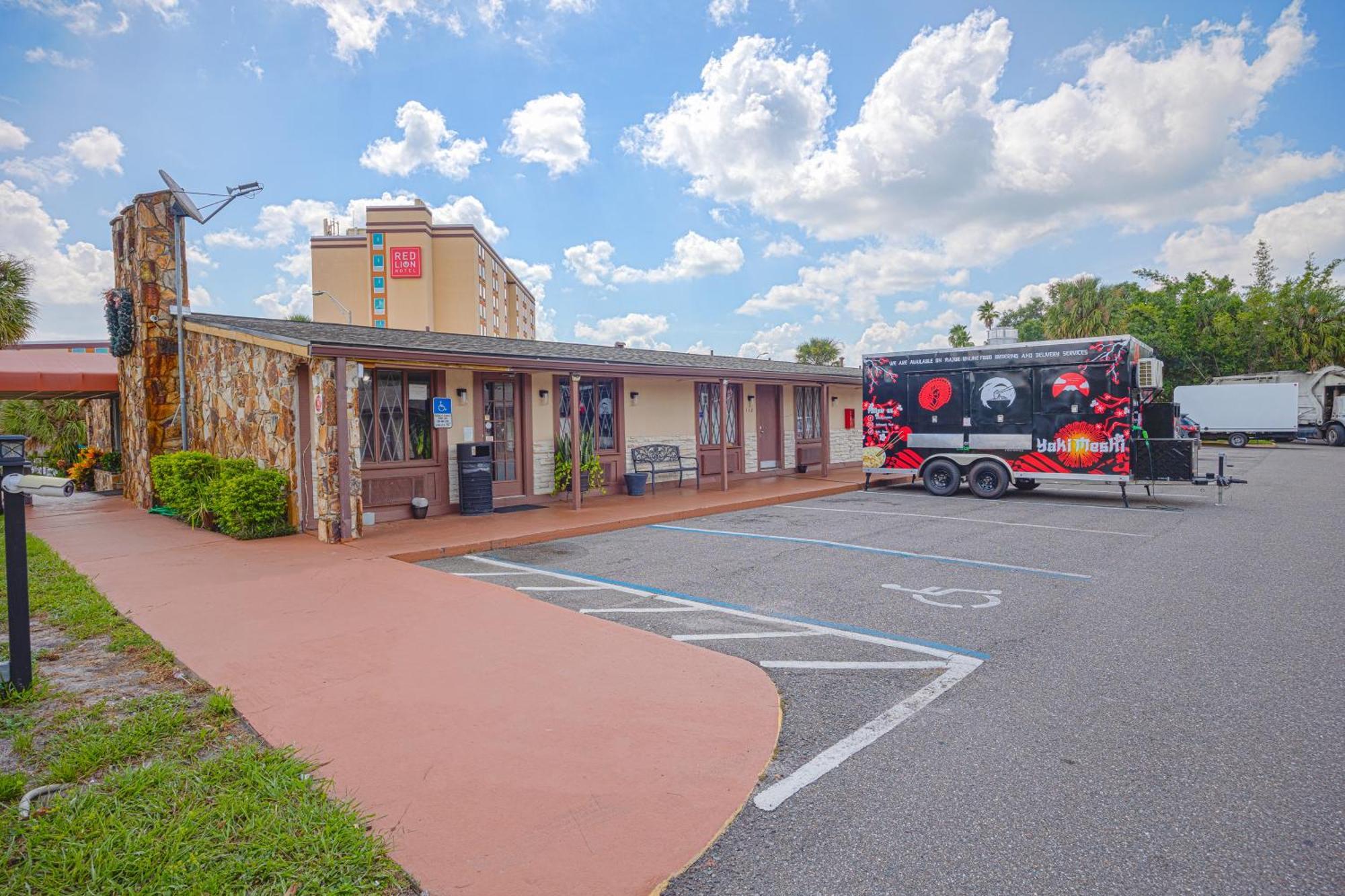 Liberty Garden Inn By Oyo Kissimmee Near Disney World Celebration Exterior photo